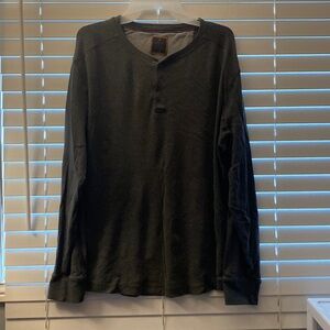 Denver Hayes Long Sleeve